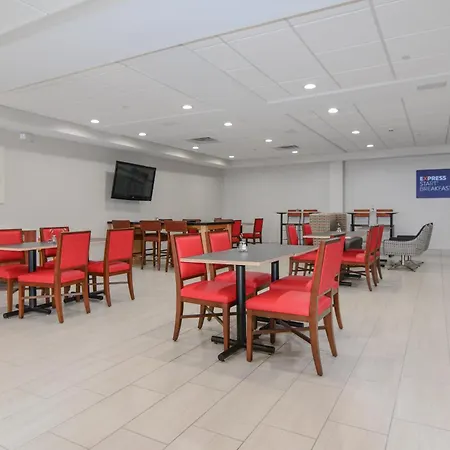 Holiday Inn Express & Suites - Indianapolis Northwest By Ihg-2