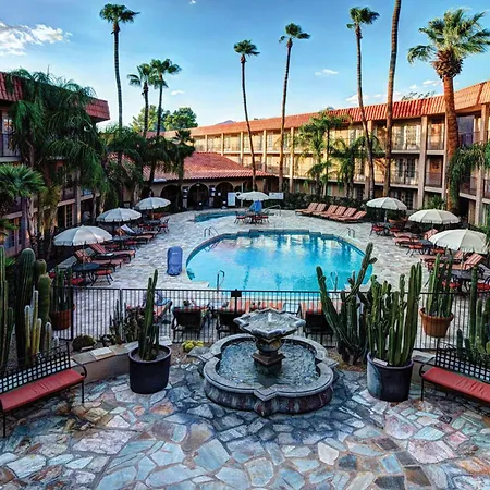 Doubletree Suites By Hilton Tucson-Williams Center-2