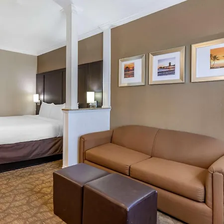 Comfort Inn & Suites Huntington Beach-2