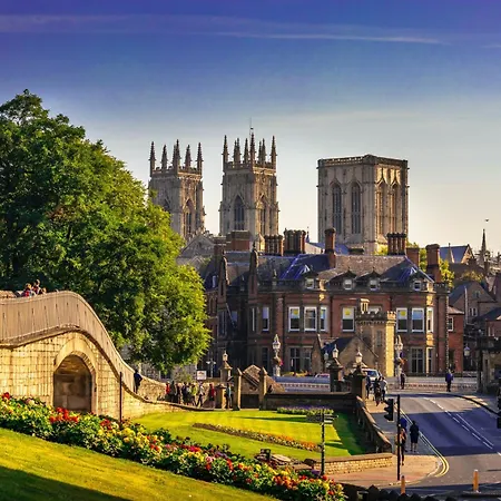 Holiday Inn Express York By Ihg-2