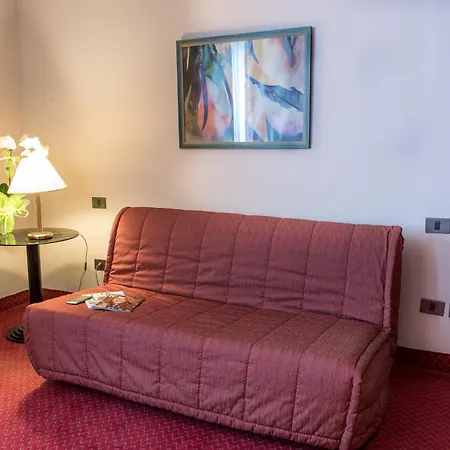 Idea Hotel Piacenza-3