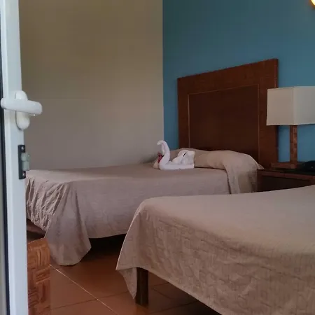 New Garden Hotel-2