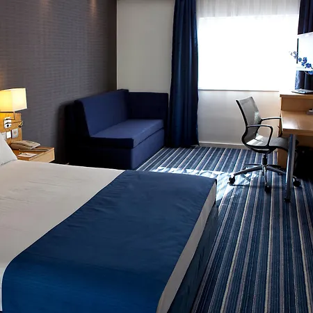 Holiday Inn Express Mechelen City Centre By Ihg-3