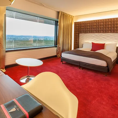 Airport Hotel Basel - Convenient&Friendly-2