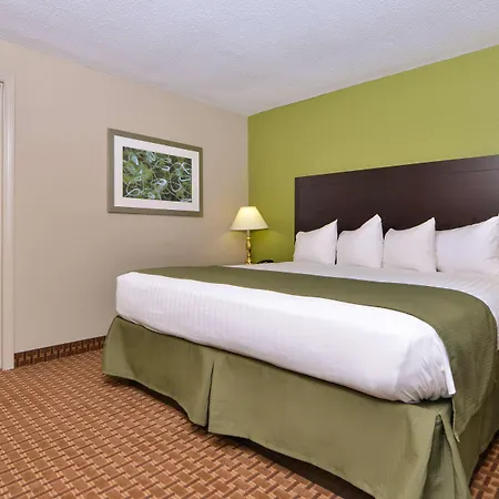 Surestay Plus Hotel By Best Western Raleigh North Downtown-3