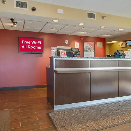 Red Roof Inn Akron-2