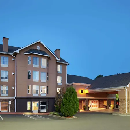 Hampton Inn & Suites Chapel Hill/Durham-3