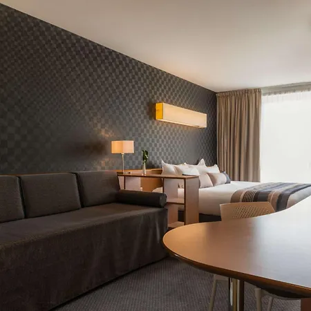 Best Western Plus Paris Saclay-2