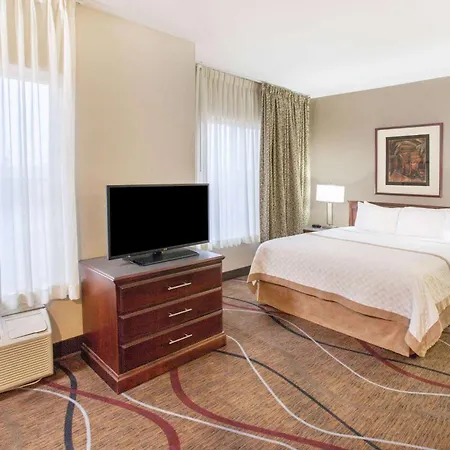 Hawthorn Extended Stay By Wyndham Bloomington-2