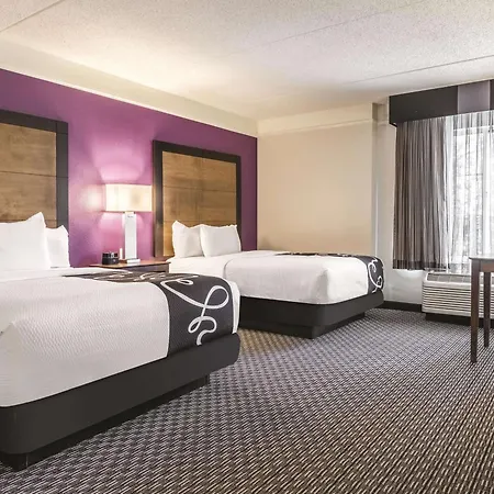 La Quinta By Wyndham Alexandria Airport-2