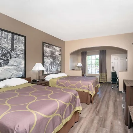 Super 8 By Wyndham Murfreesboro-3