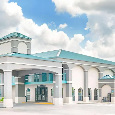Super 8 By Wyndham Murfreesboro-2