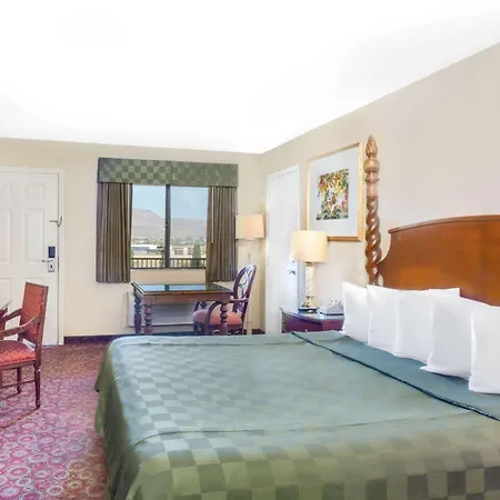 Days Inn By Wyndham Kingman East-2