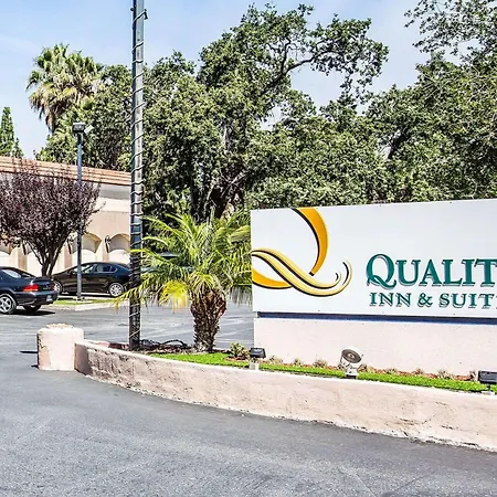 Quality Inn & Suites Thousand Oaks - Us101-2