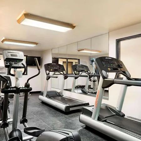 Country Inn & Suites By Radisson, Minneapolis West, Mn-2
