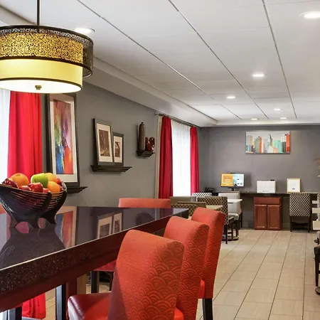 Hampton Inn Kansas City Blue Springs-3