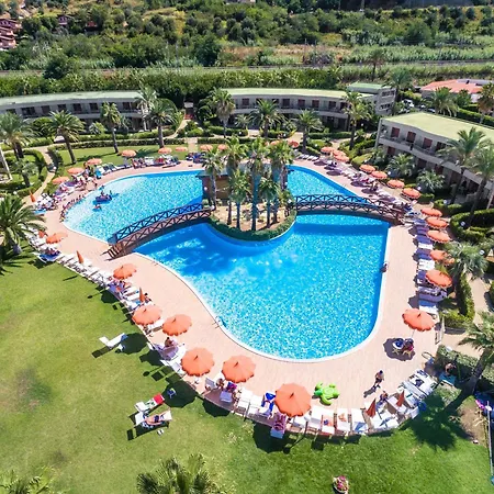 Club Residence La Castellana Mare-2
