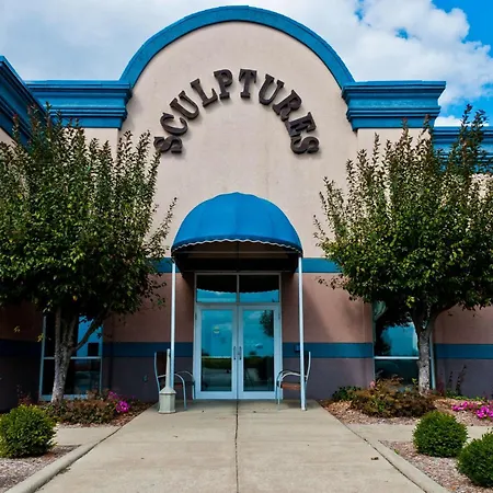 Best Western Plus Brandywine Inn & Suites-3