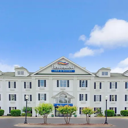 Baymont By Wyndham Pearl-2