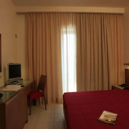 La Costiera Hotel-3