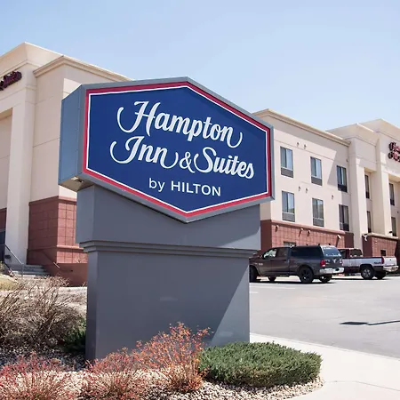 Hampton Inn & Suites Greeley-2