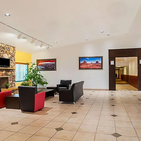 Rodeway Inn & Suites Blanding-2