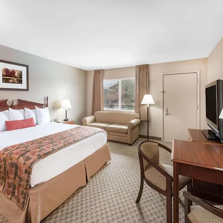 Days Inn By Wyndham Show Low-3