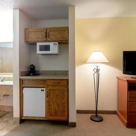 Quality Inn Aberdeen-2
