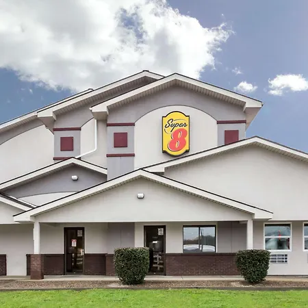 Super 8 By Wyndham Summersville - New River National Park-2