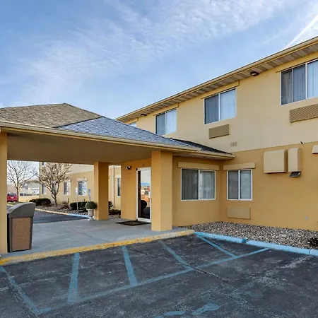 Quality Inn Kirksville-3
