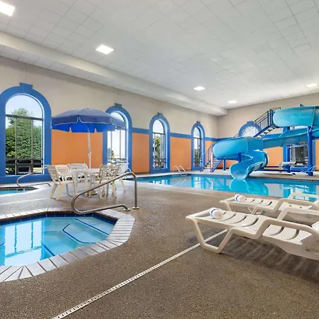 Howard Johnson By Wyndham Billings-2