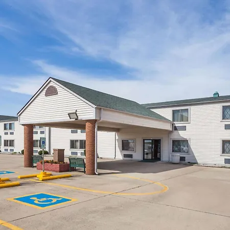 Baymont By Wyndham Decatur-2