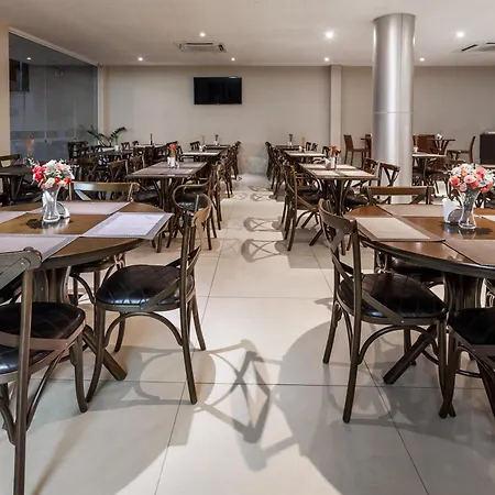 Days Inn By Wyndham Linhares-3