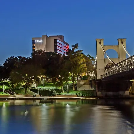 Hilton Waco-2