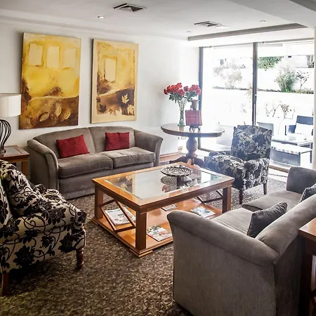 Park Plaza Bonaparte Boutique-2