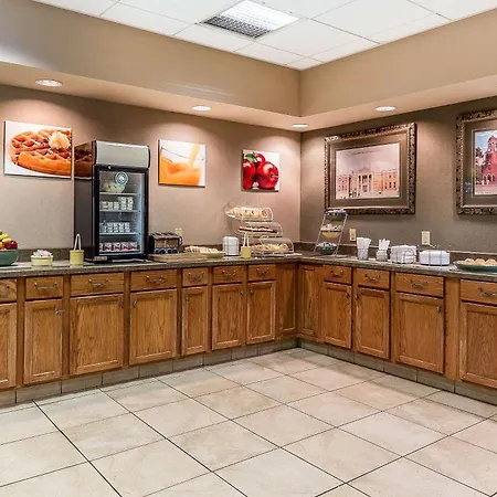 Quality Inn & Suites Georgetown-3