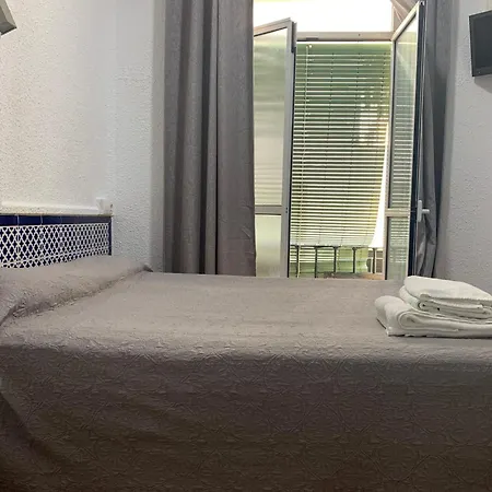 Hostal Alcobia-2