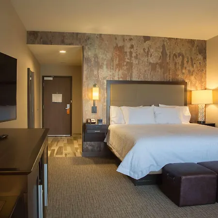 Hampton Inn & Suites Murrieta Temecula-3