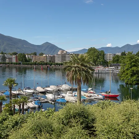 Hotel Lago Maggiore - Welcome!-3