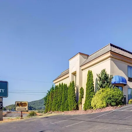 Quality Inn Troutville - Roanoke North-2