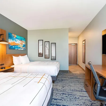 La Quinta Inn & Suites Limon By Wyndham-2
