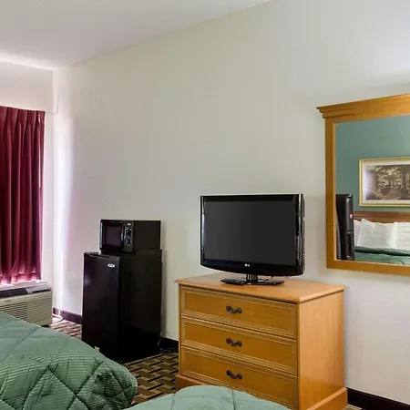 Quality Inn Magee-3