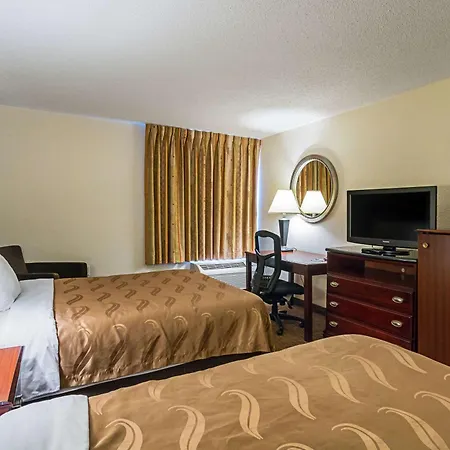 Quality Inn Fairmont-2