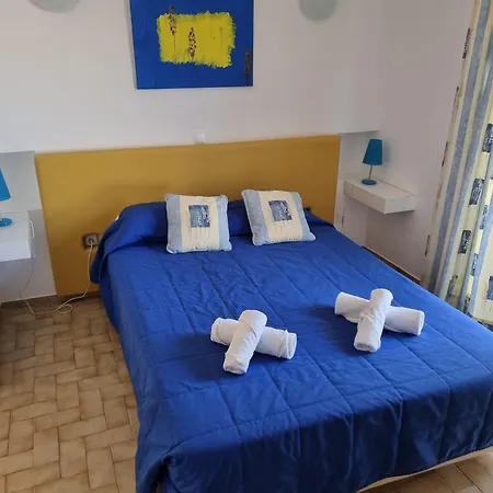Apartamentos Turisticos Gida By Umbral-2