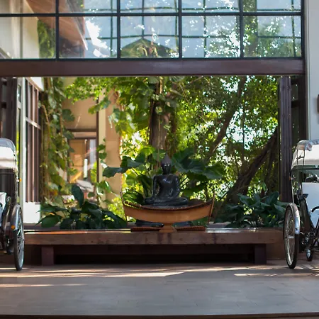 Palace Residence & Villa Siem Reap-2