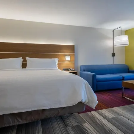 Holiday Inn Express & Suites - Marion By Ihg-3