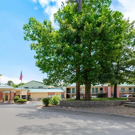 Super 8 By Wyndham Eureka Springs-2
