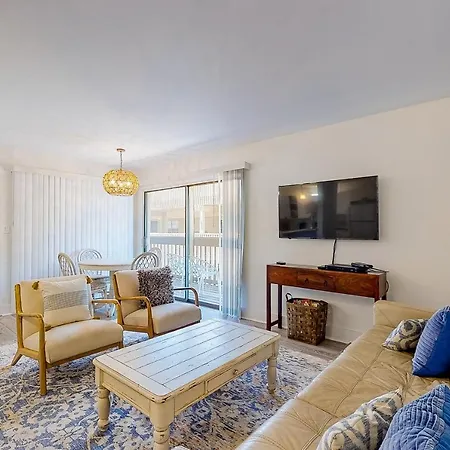 Gulf Village 108-3