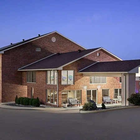 Americinn By Wyndham Branson & Conference Center-2