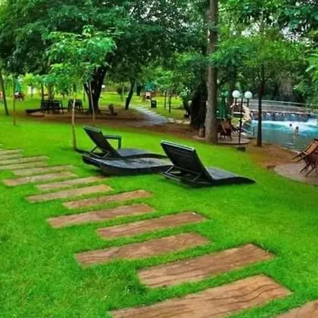 Thermas Paradise Com Acesso Ao Rio Quente-3